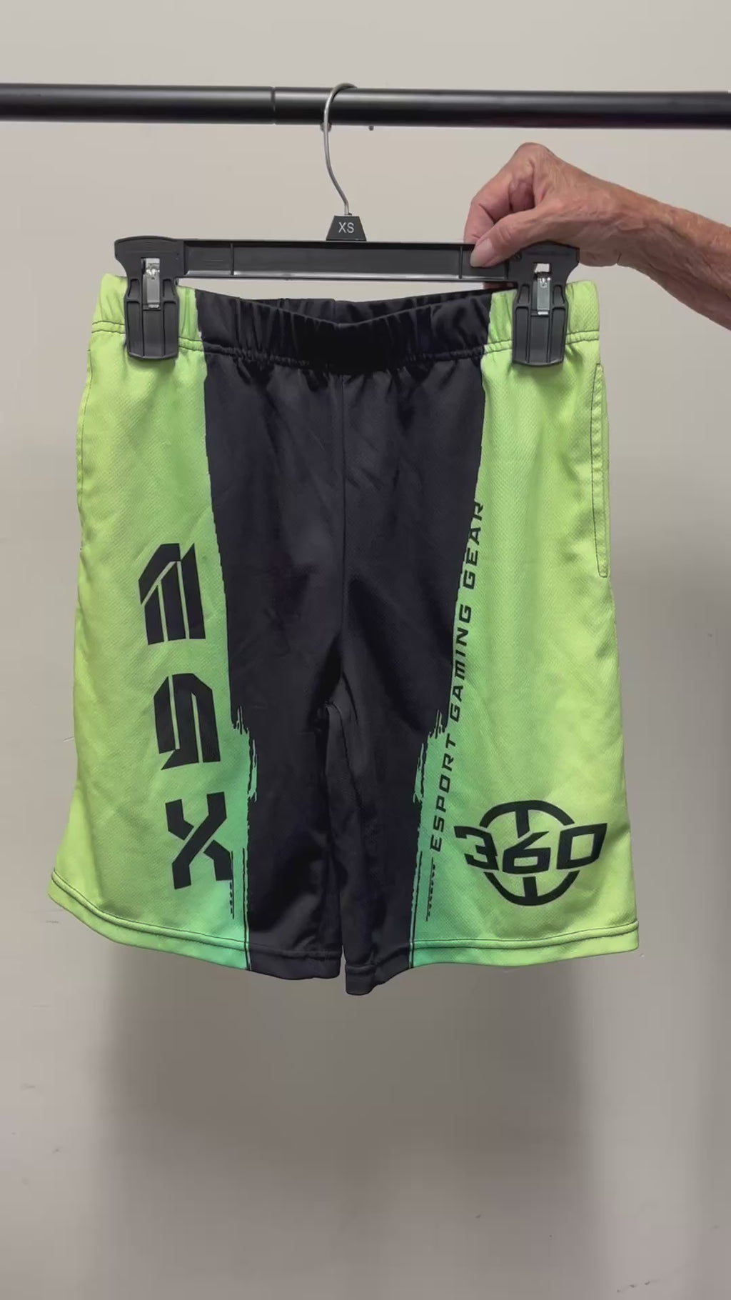 ESX 360 Youth Gaming Shorts Size: XL