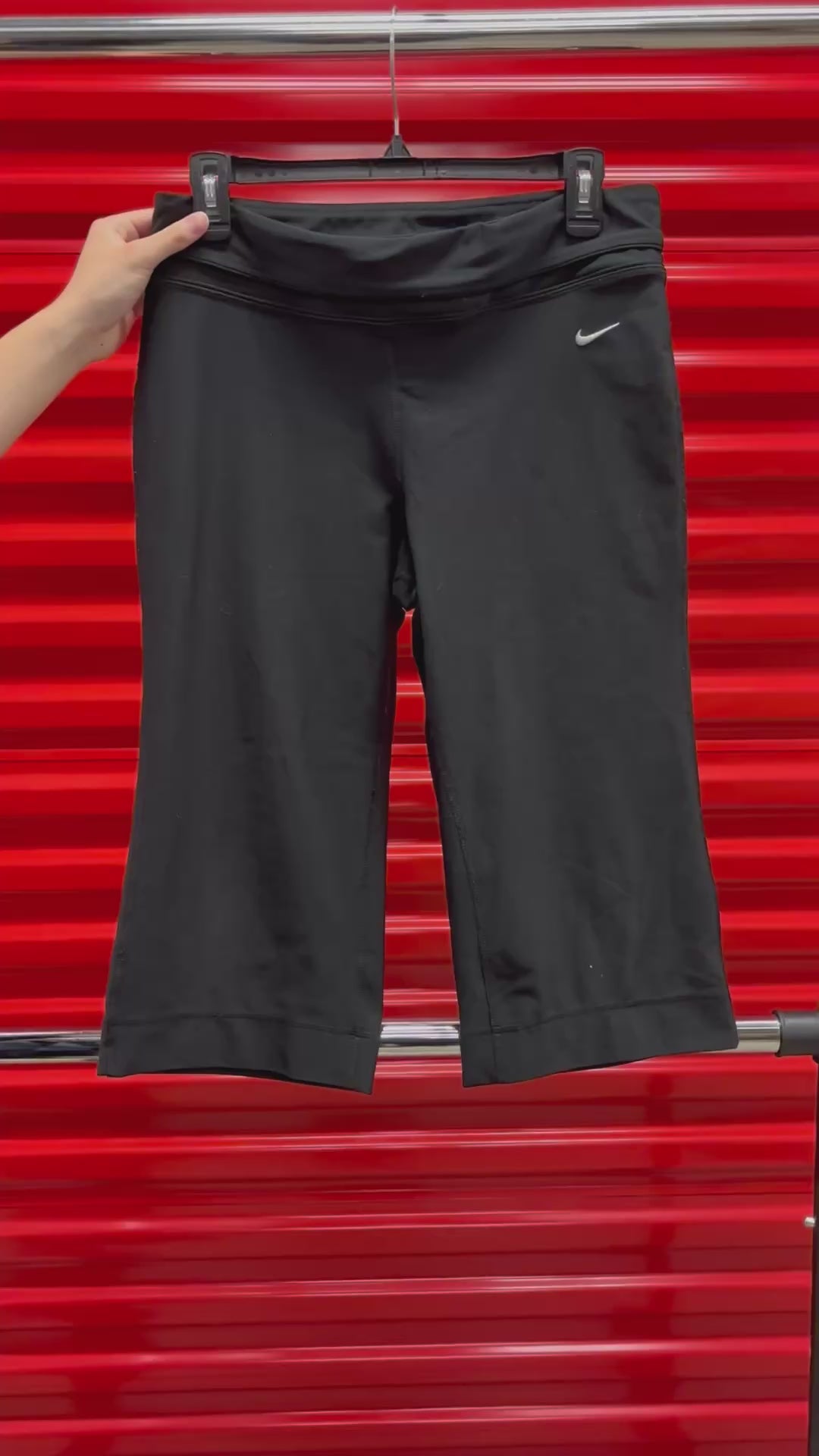 Nike Dri-Fit Capri Pants Black Size: M