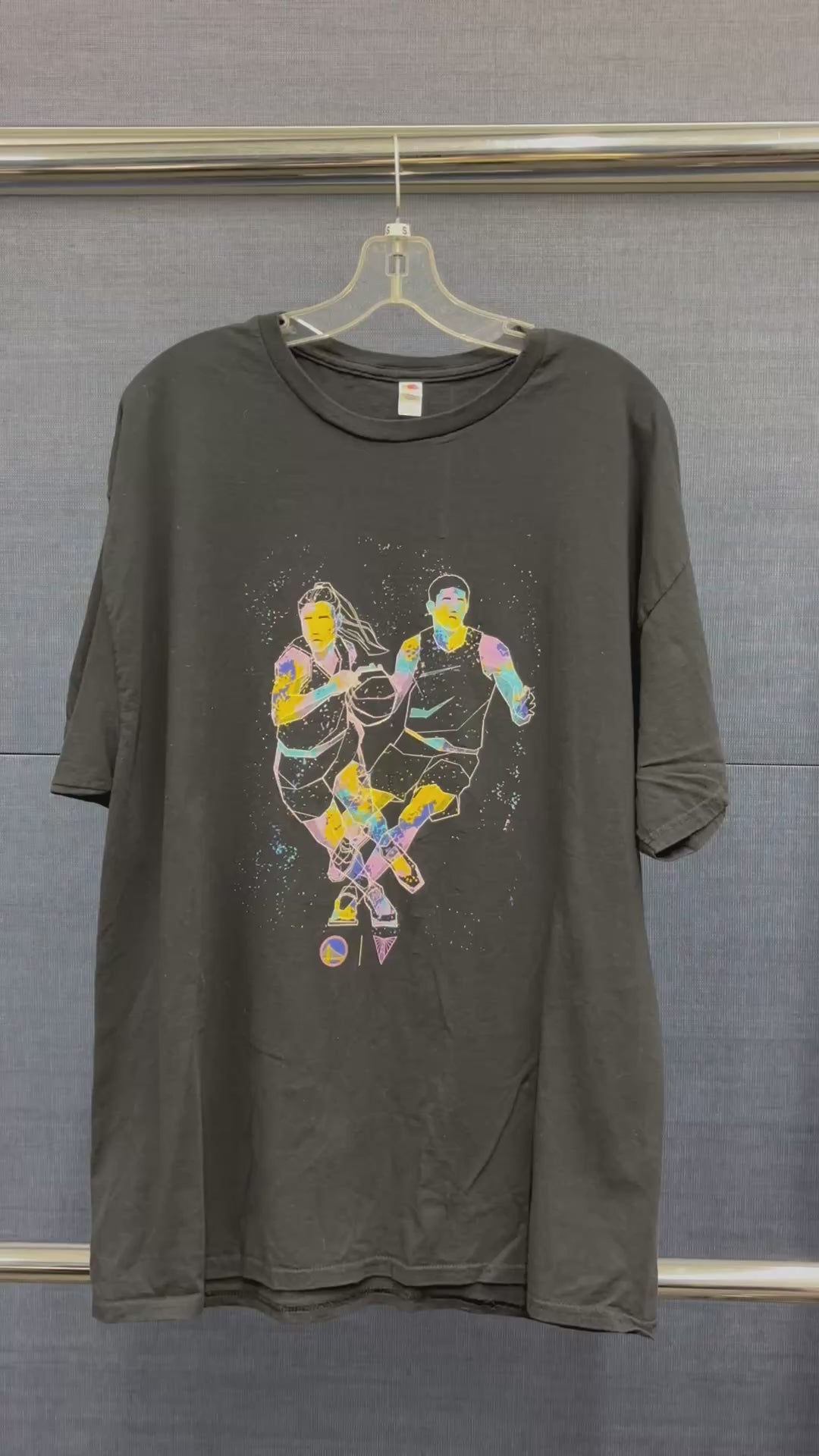 Fruit of the Loom Men's Warriors/Valkyries Graphic Tee Size: XL