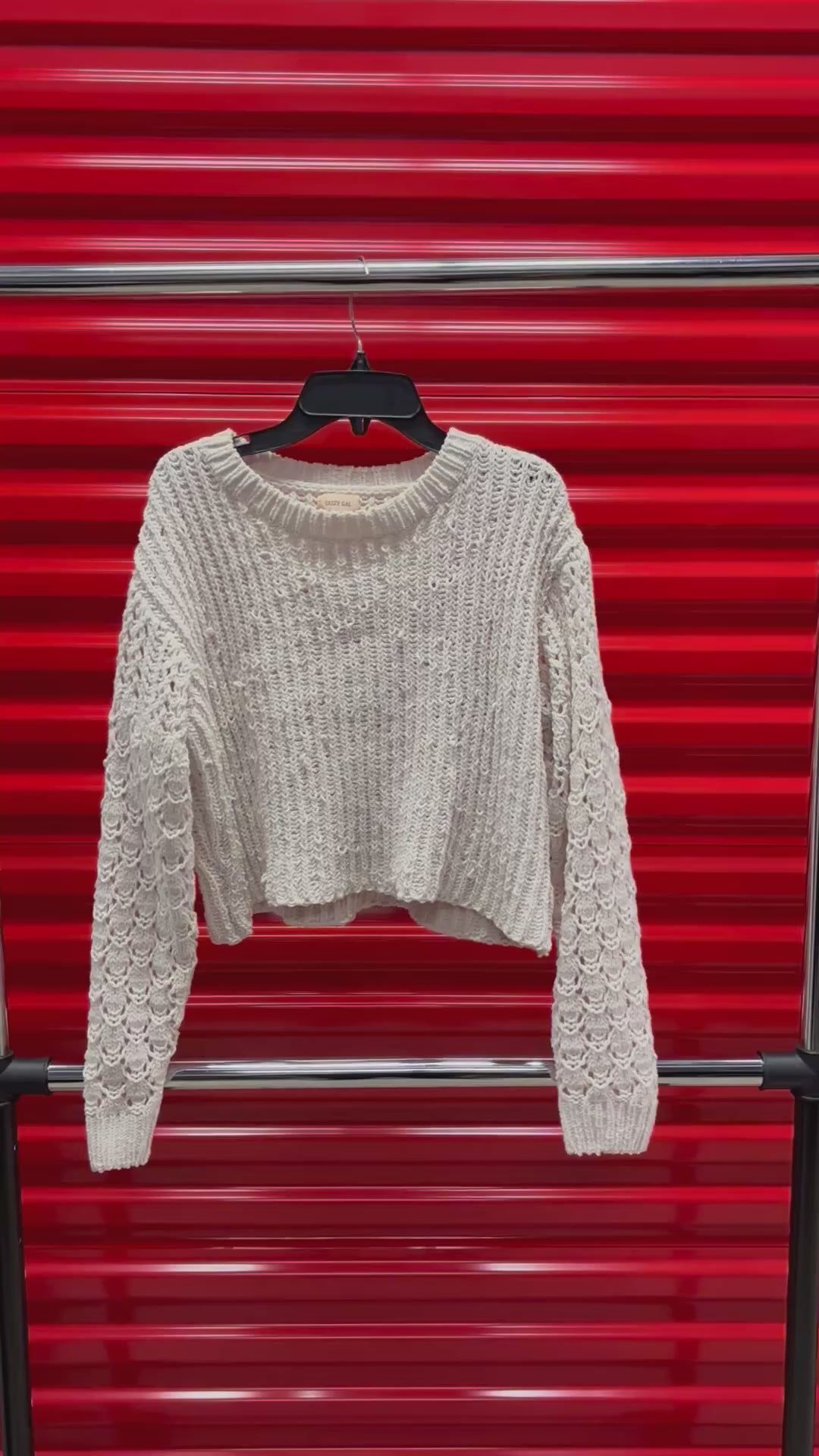 Women's White Sweater Size: L