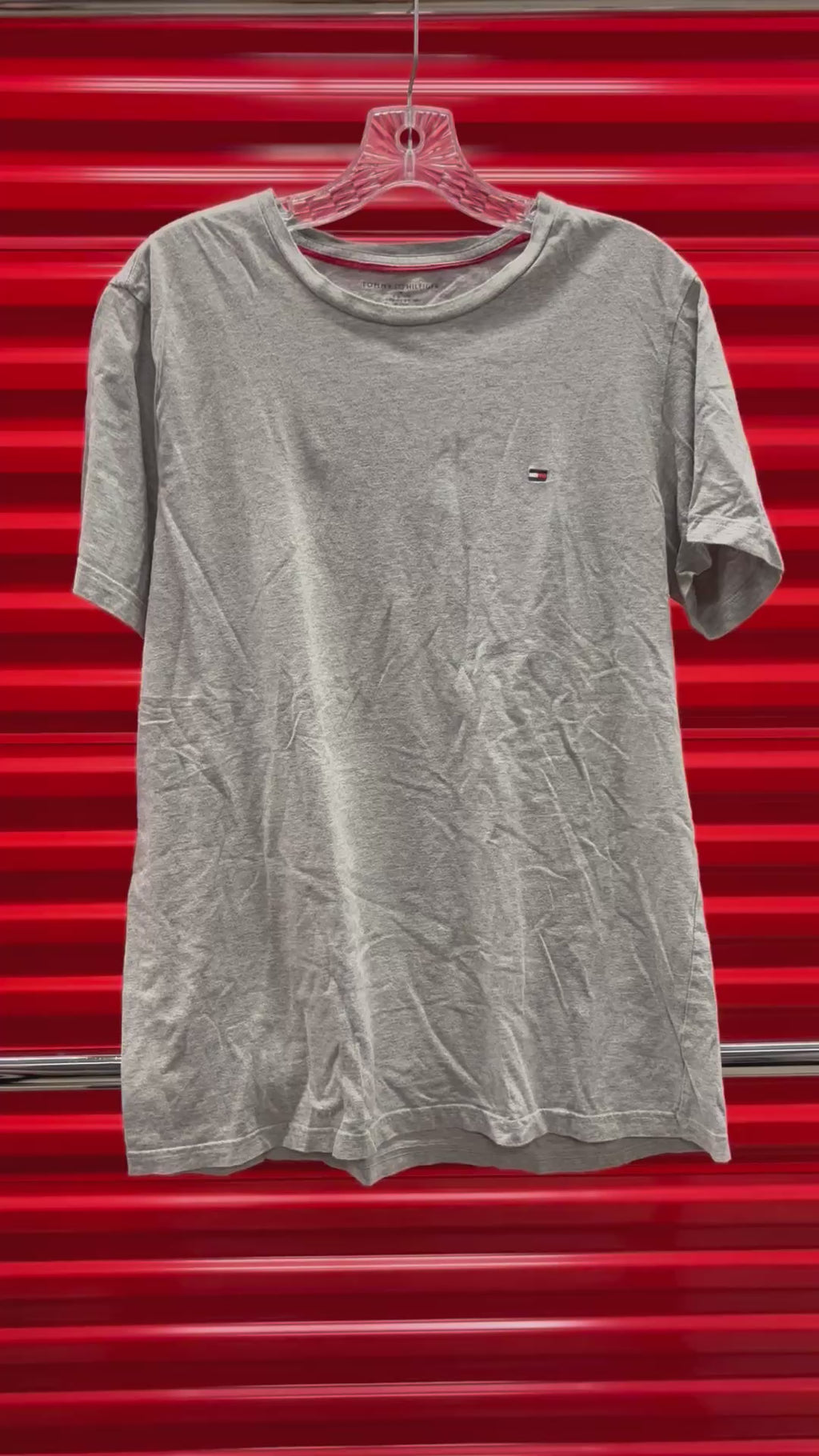Tommy Hilfiger Men's Short Sleeve T-Shirt Size: N