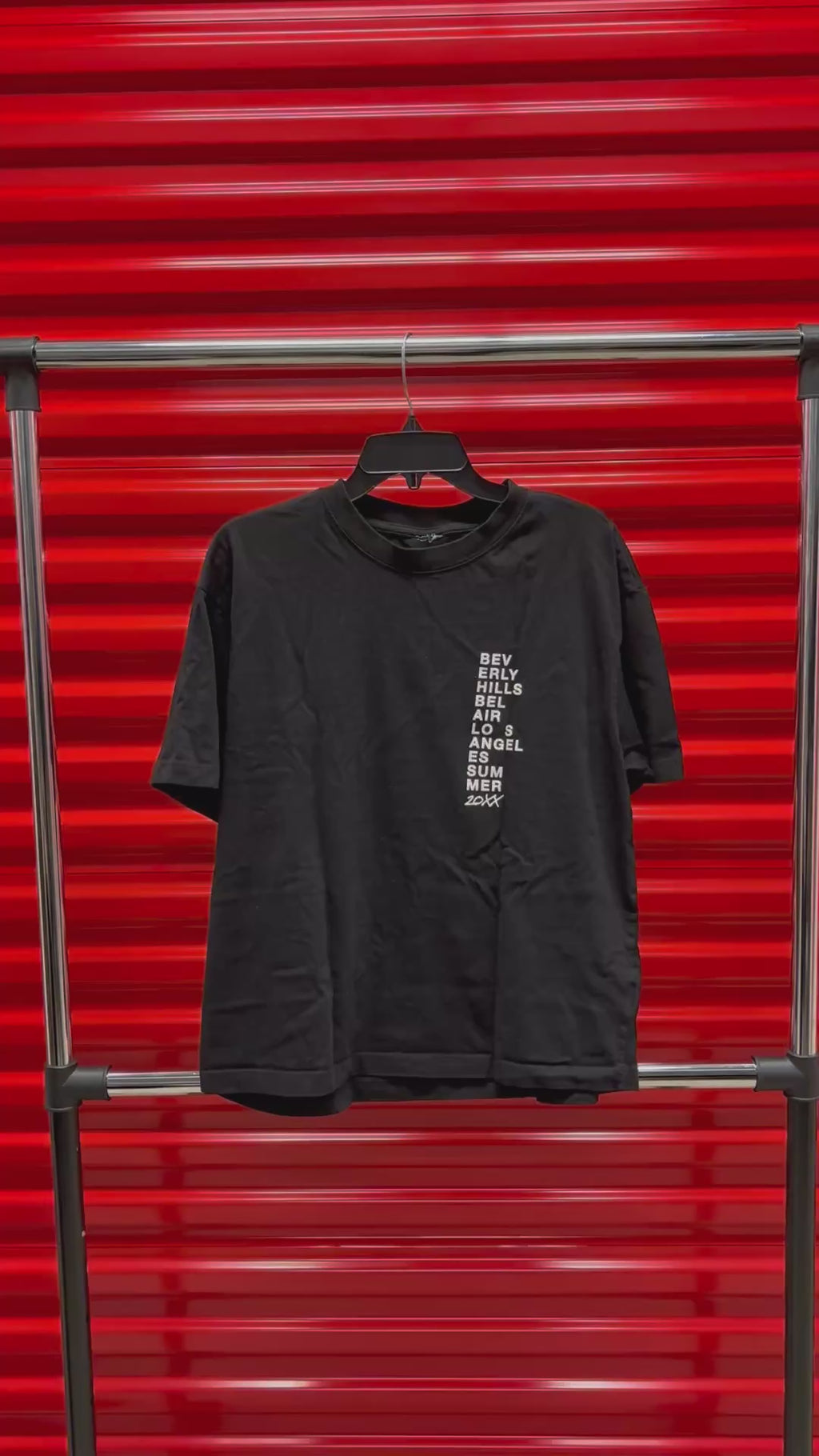 Beverly Hills Unisex Black T-Shirt Size: L