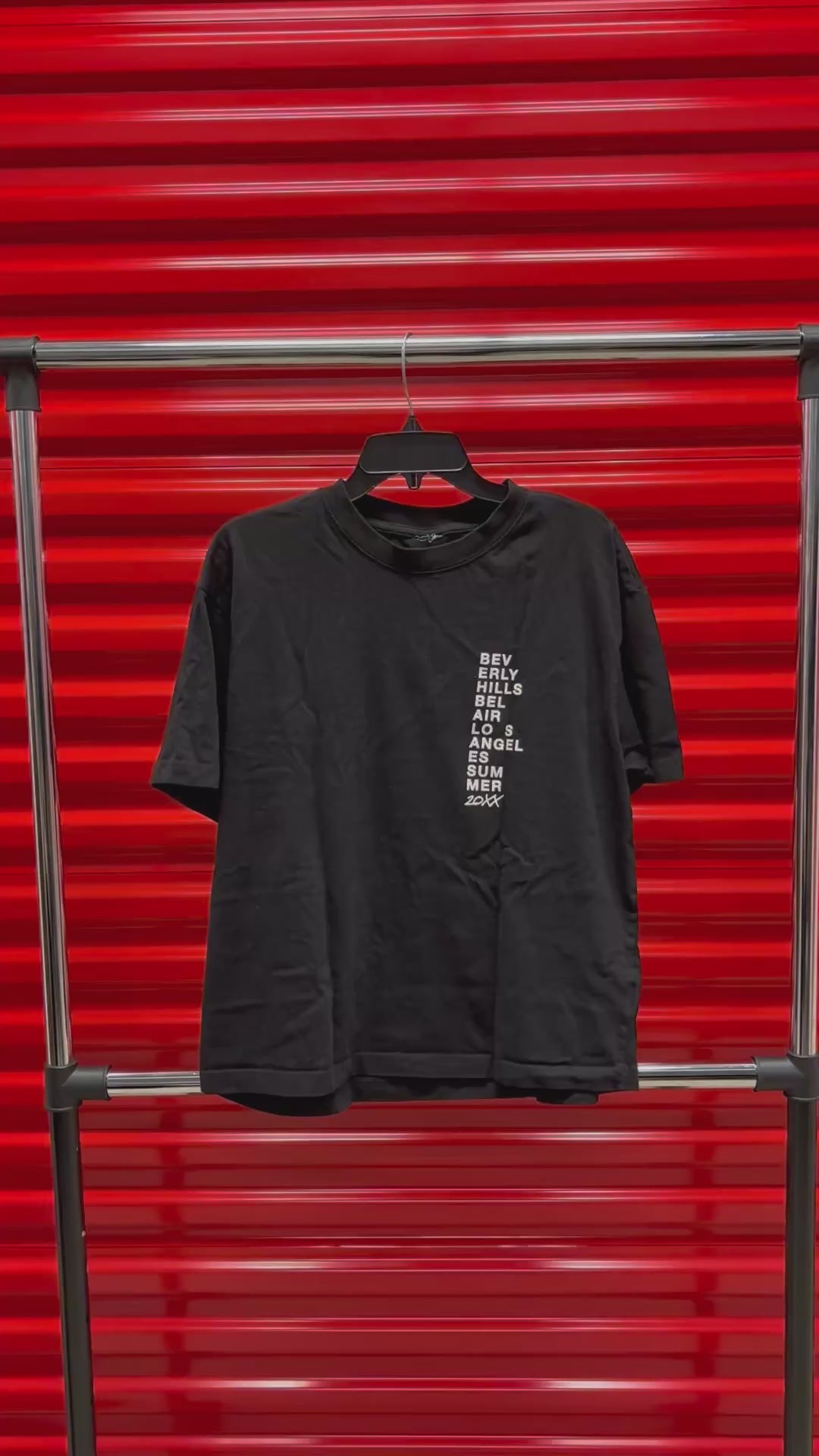 Beverly Hills Unisex Black T-Shirt Size: L