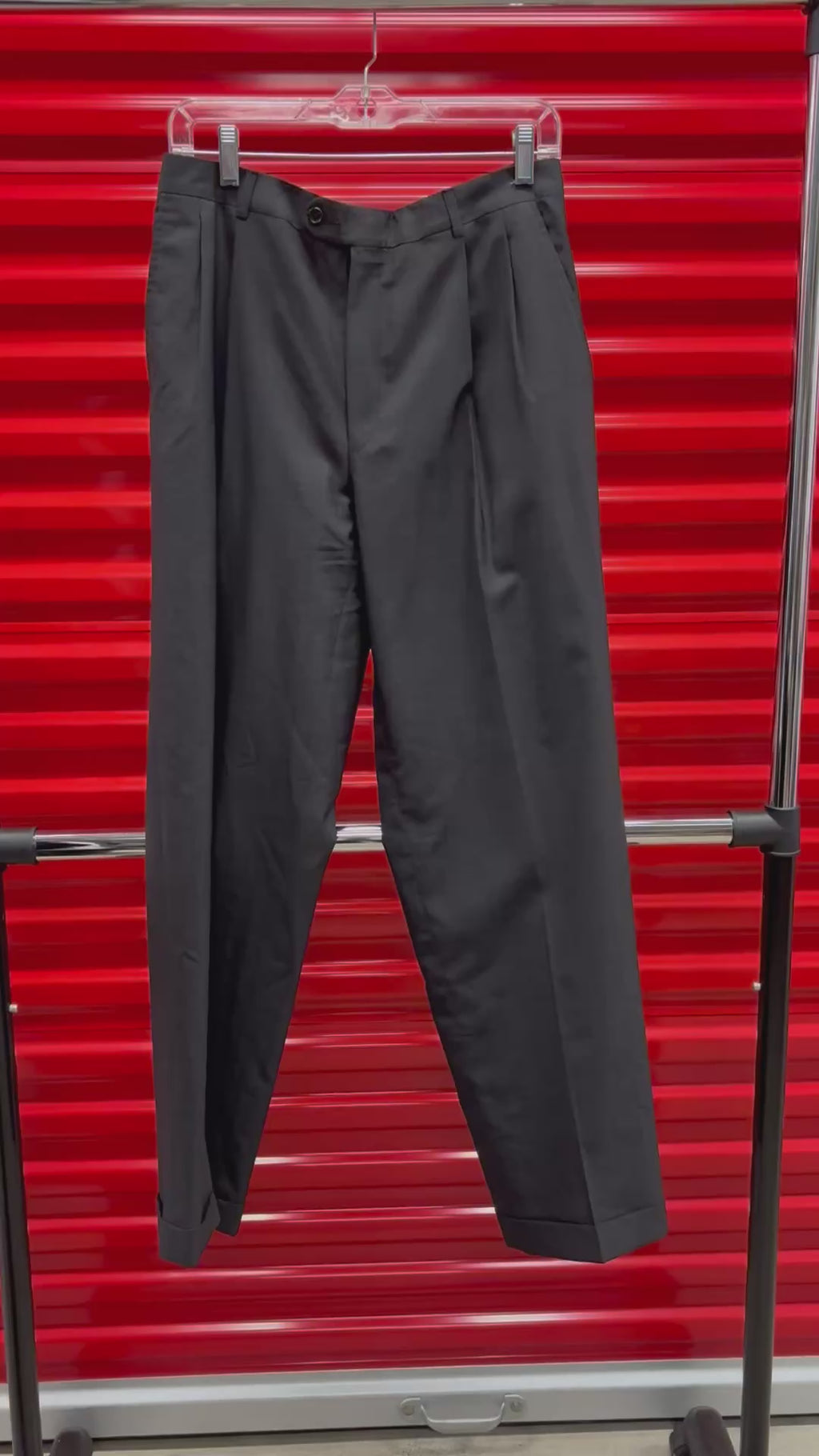 Black Men's Dress Pants Size: 33